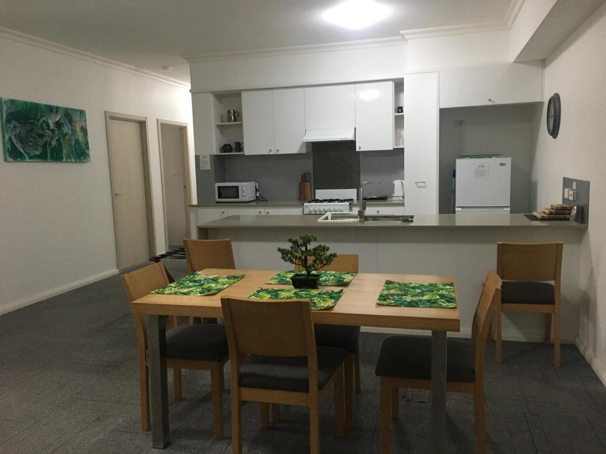 Morisset Serviced Apartments Bagian luar foto
