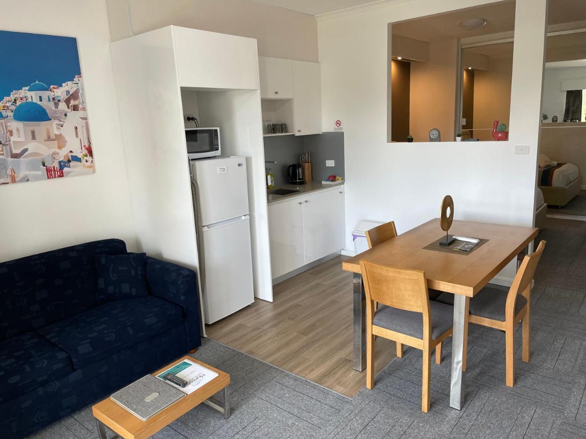Morisset Serviced Apartments Bagian luar foto